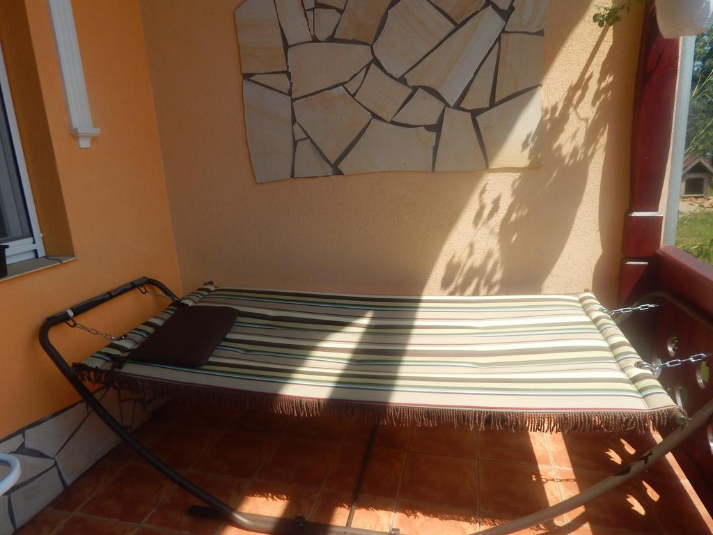 Andrea Vendeghaz Apartment Kehidakustany Exterior photo